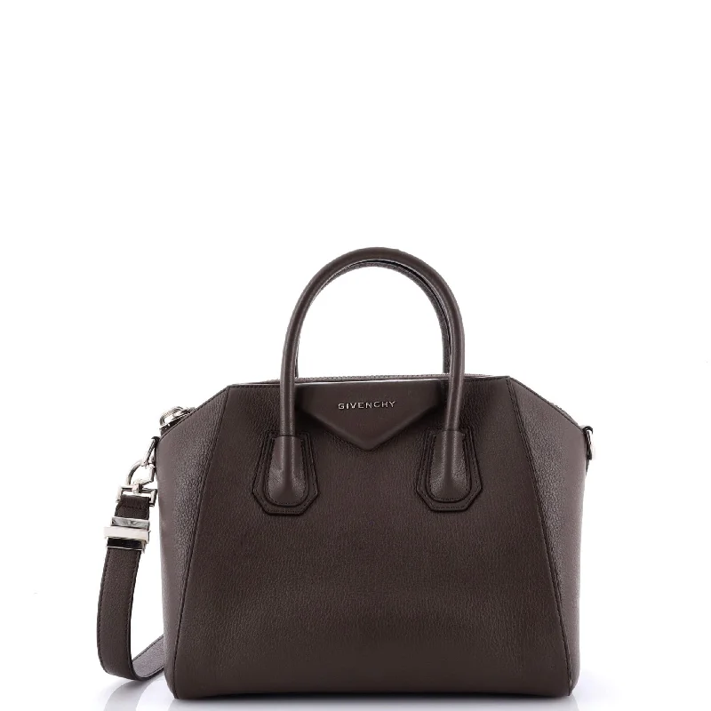 Best bags for weekend getawaysAntigona Bag Leather Small