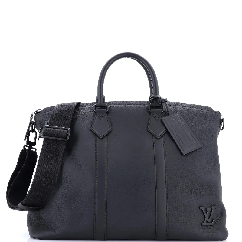 Sustainable fashion bagsAerogram Lock It Tote Leather