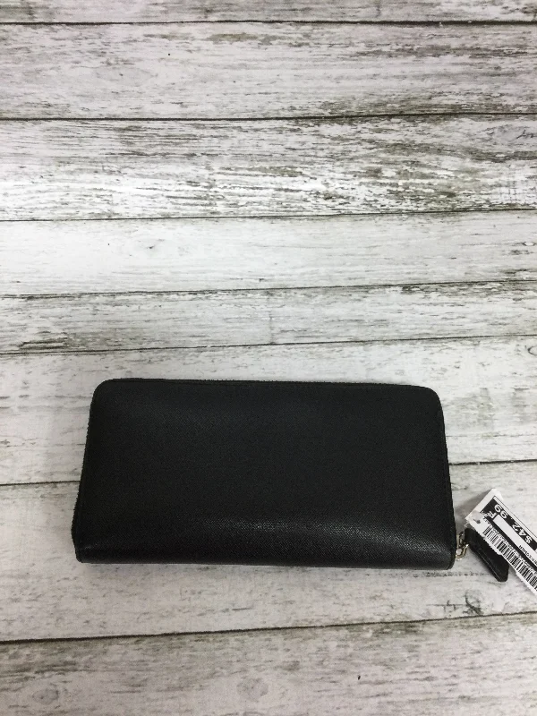 Elegant clutch bags for weddingsWallet Designer By Coach  Size: Medium