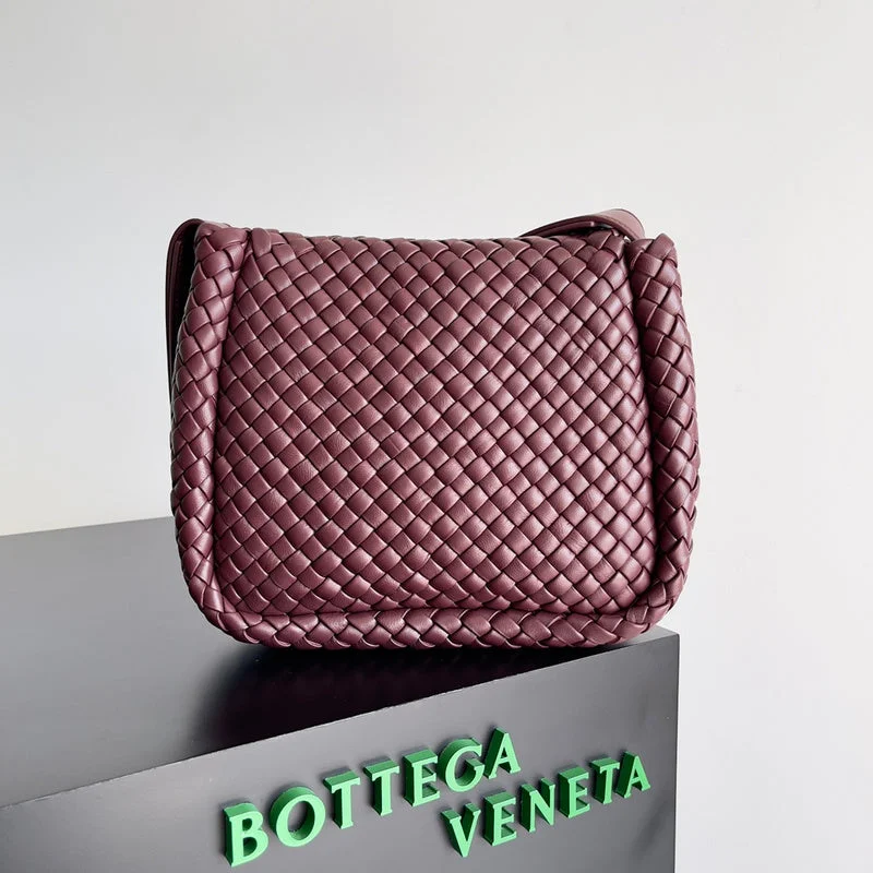 Trendy bucket bags for summerWhimsy Finds - Bottega Veneta Bags - 941