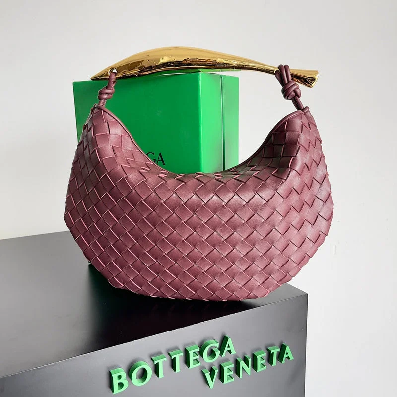 Large capacity travel bagsWhimsy Finds - Bottega Veneta Bags - 925