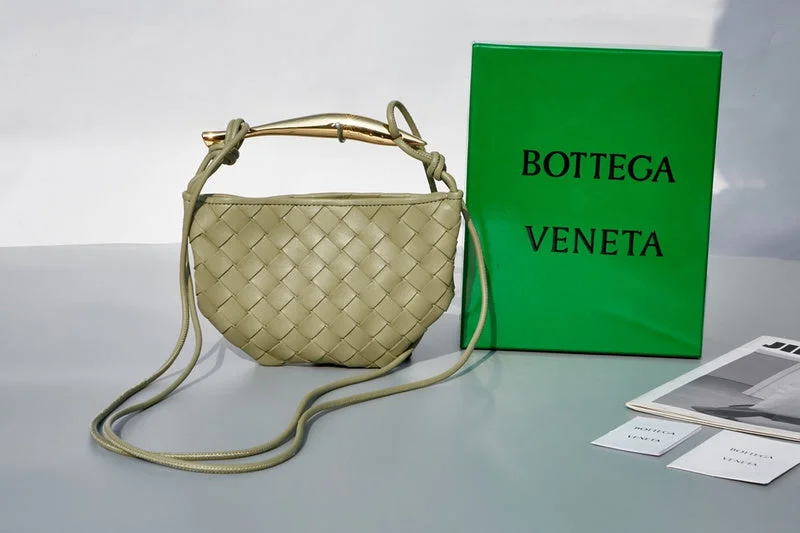 Luxury bags with exotic skinsWhimsy Finds - Bottega Veneta Bags - 836