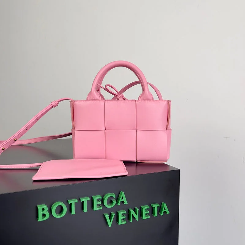 Stylish laptop bags for professionalsWhimsy Finds - Bottega Veneta Bags - 846