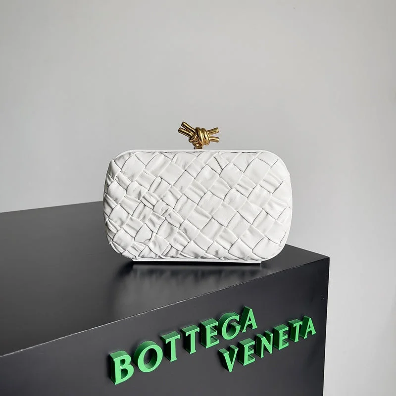 Trendy bucket bags for summerWhimsy Finds - Bottega Veneta Bags - 902