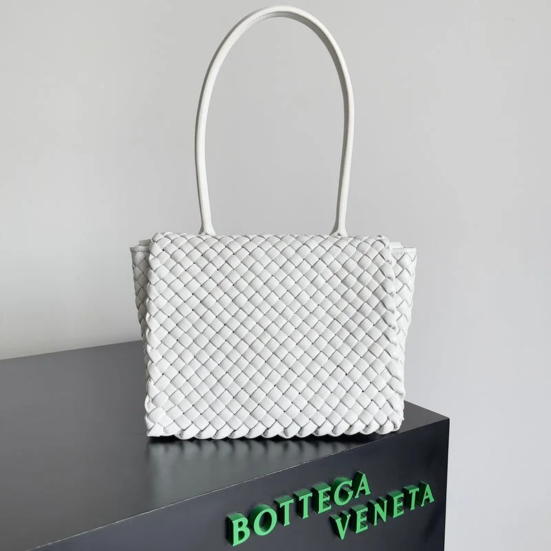 Luxury bags with exotic skinsWhimsy Finds - Bottega Veneta Bags - 989