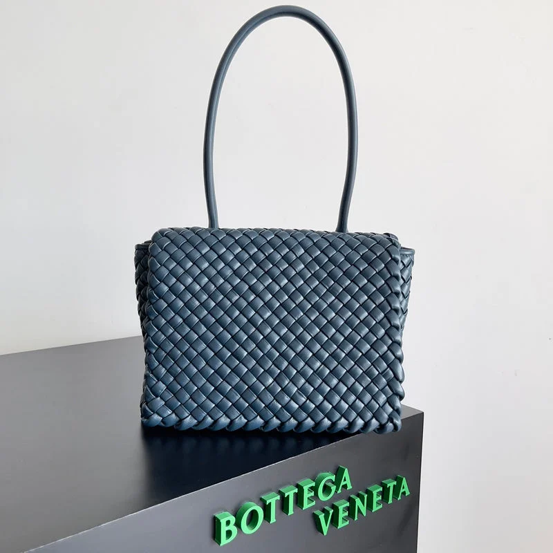 Trendy bucket bags for summerWhimsy Finds - Bottega Veneta Bags - 978