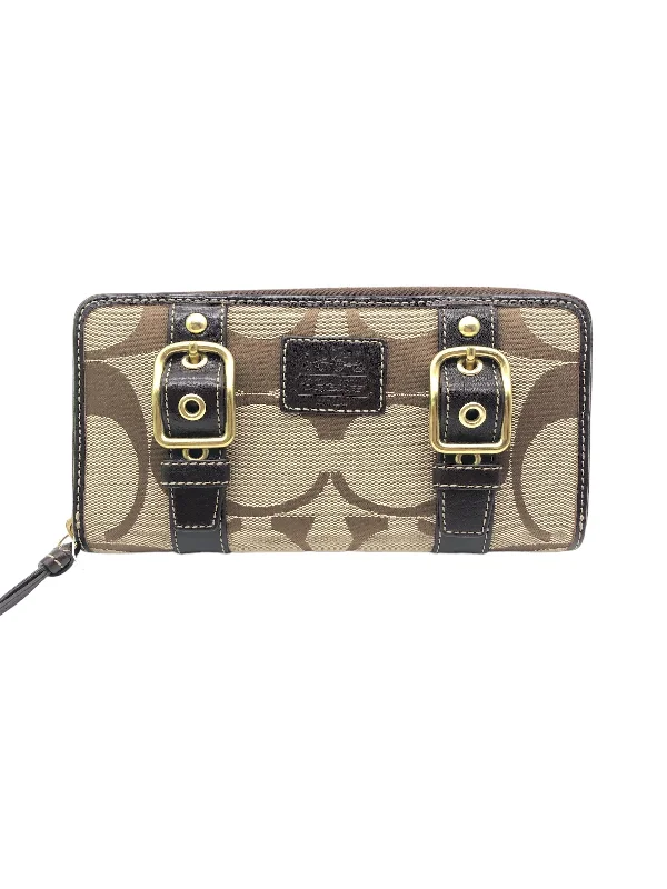 Large capacity travel bagsWallet Designer By Coach  Size: Large